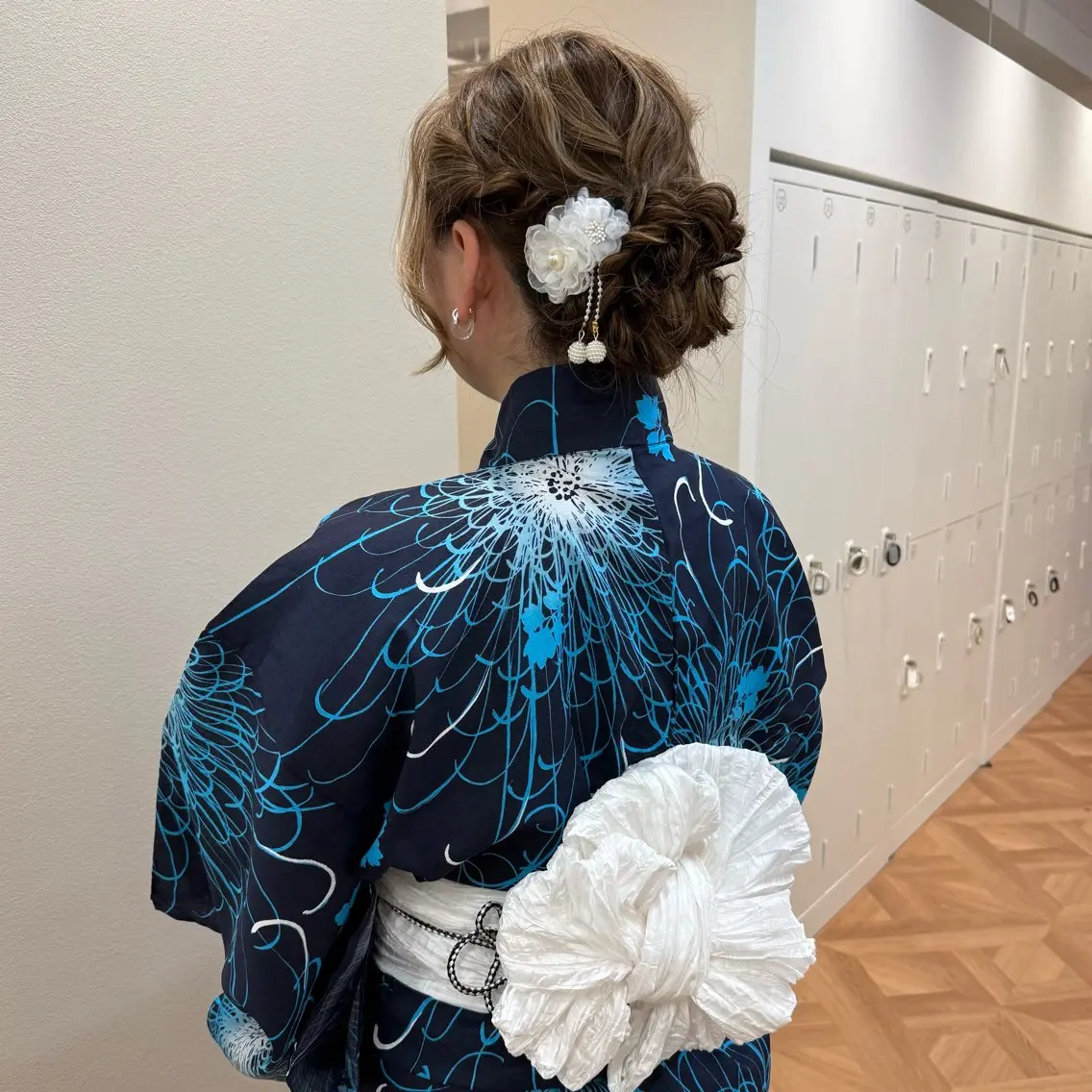 ロング カラー ヘアアレンジ キヨミ 韓国レイヤーカットのヘアスタイル