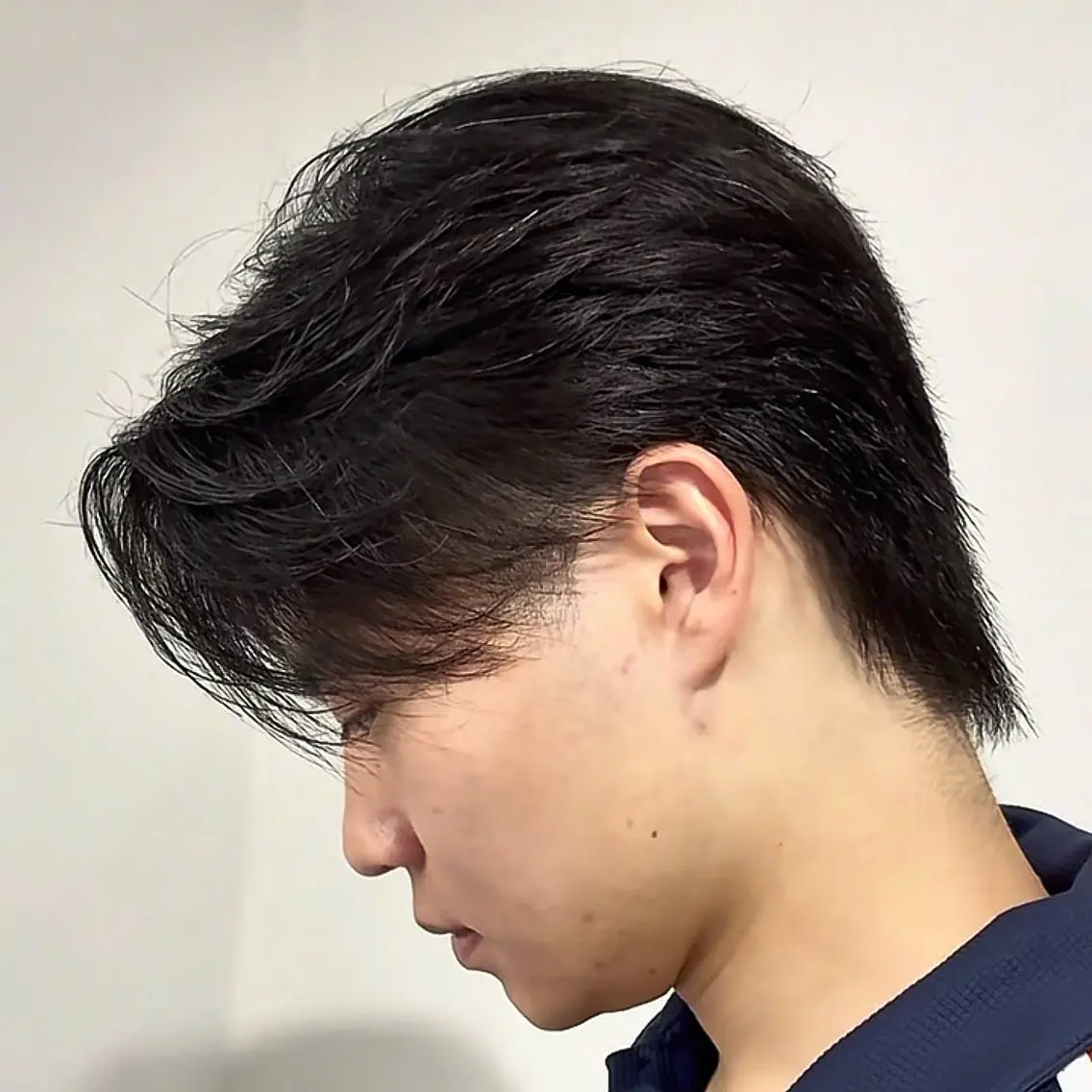 メンズ センターパート 上向井 真志【メンズ美容師】のヘアスタイル