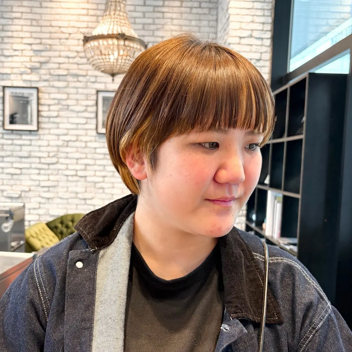 ショート カット ヘアカラー 好光 優香のヘアスタイル