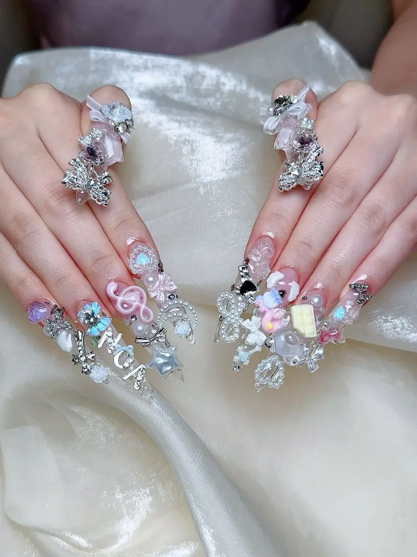 ネイル ハンドネイル ENsalon akiのネイルデザイン