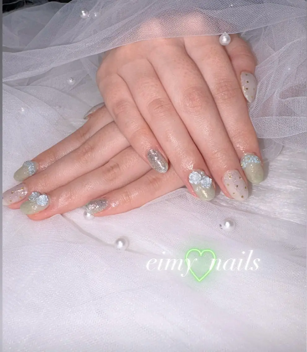 ネイル オーロラネイル ドット フラッシュネイル フラワーネイル グラデーション ハンドネイル eimy nails♡のネイルデザイン