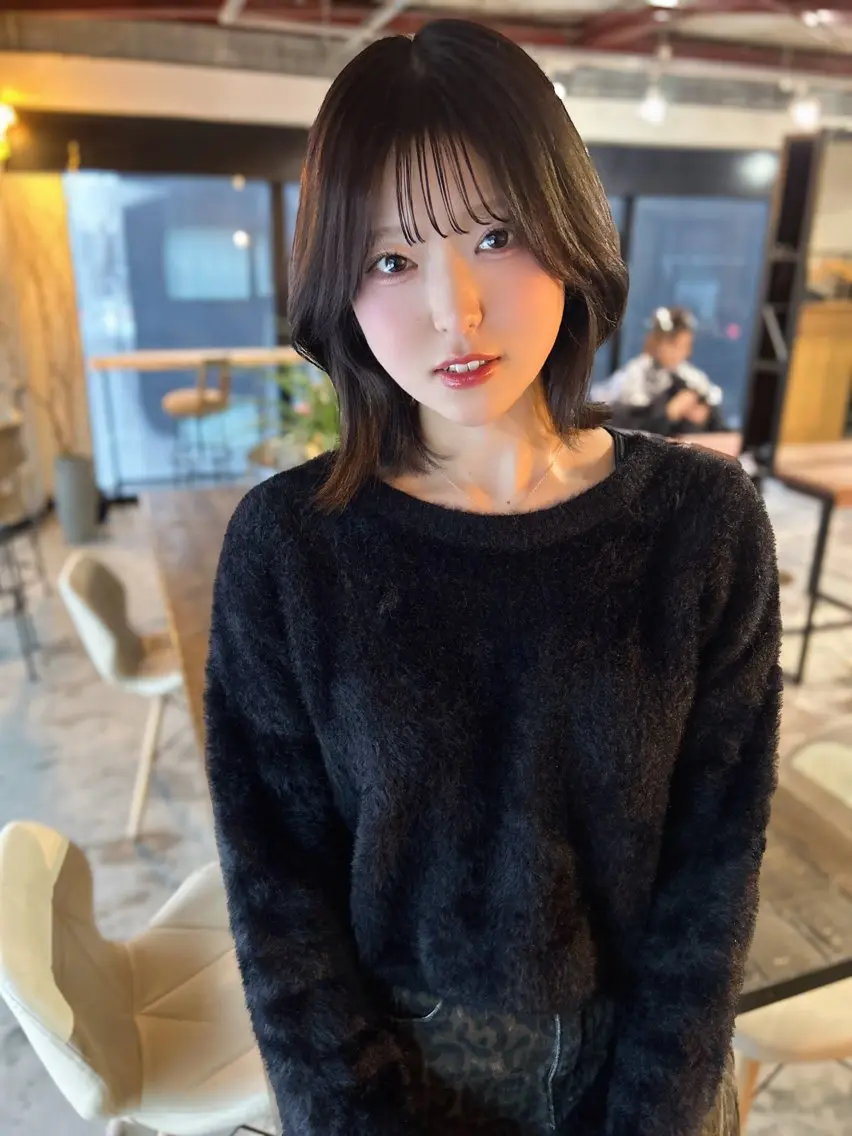 ミディアム カット ヘアカラー トリートメント ダブルカラー/ 艶髪/SHISEIのヘアスタイル
