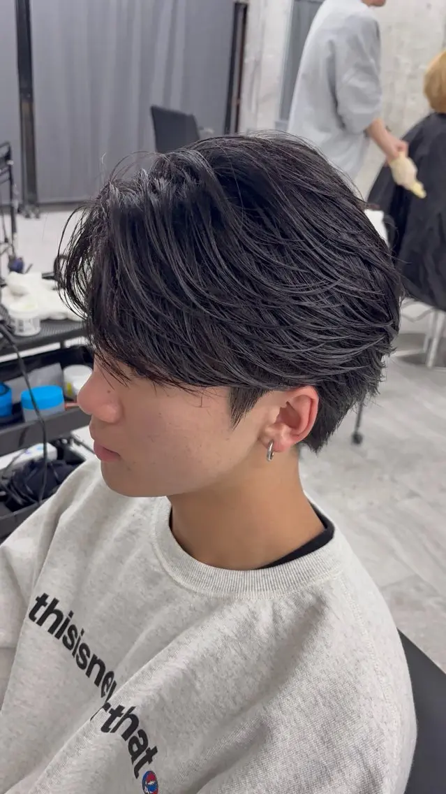 ミディアム パーマ メンズ ミディアムパーマ メンズパーマ ニュアンスパーマ 林 聖哉のヘアスタイル