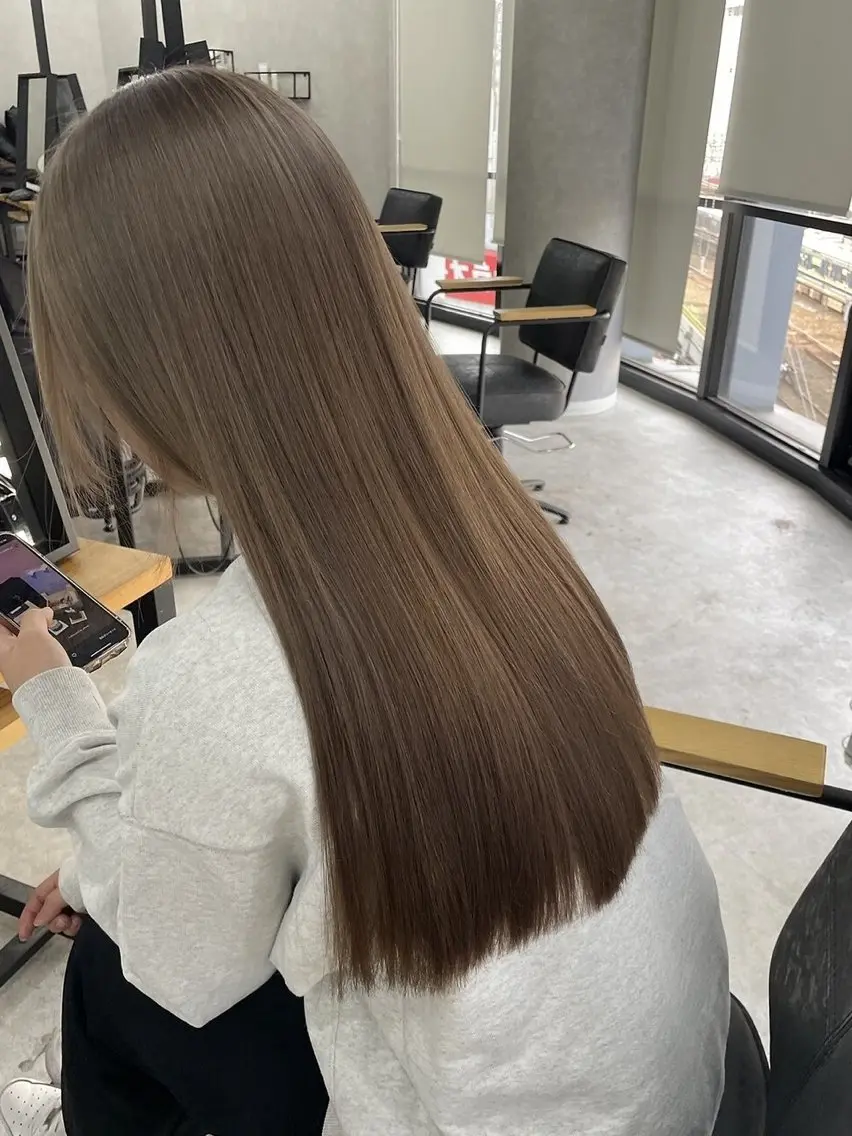【ご新規様限定】ブリーチ無しダブルカラー+ili髪質改善トリートメントの写真