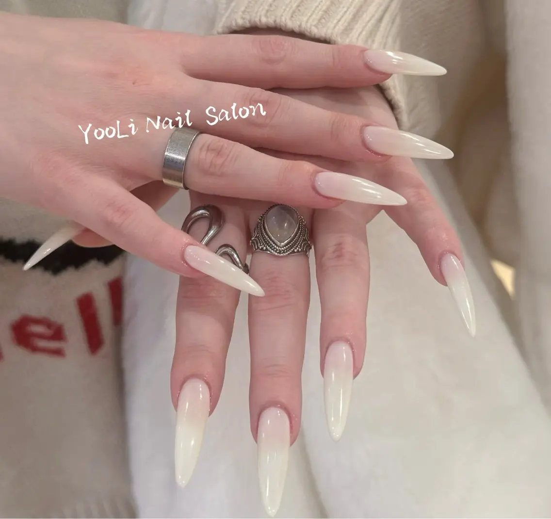ネイル ワンカラーネイル ハンドネイル 🎀🎀YooLi Nail Salonのネイルデザイン