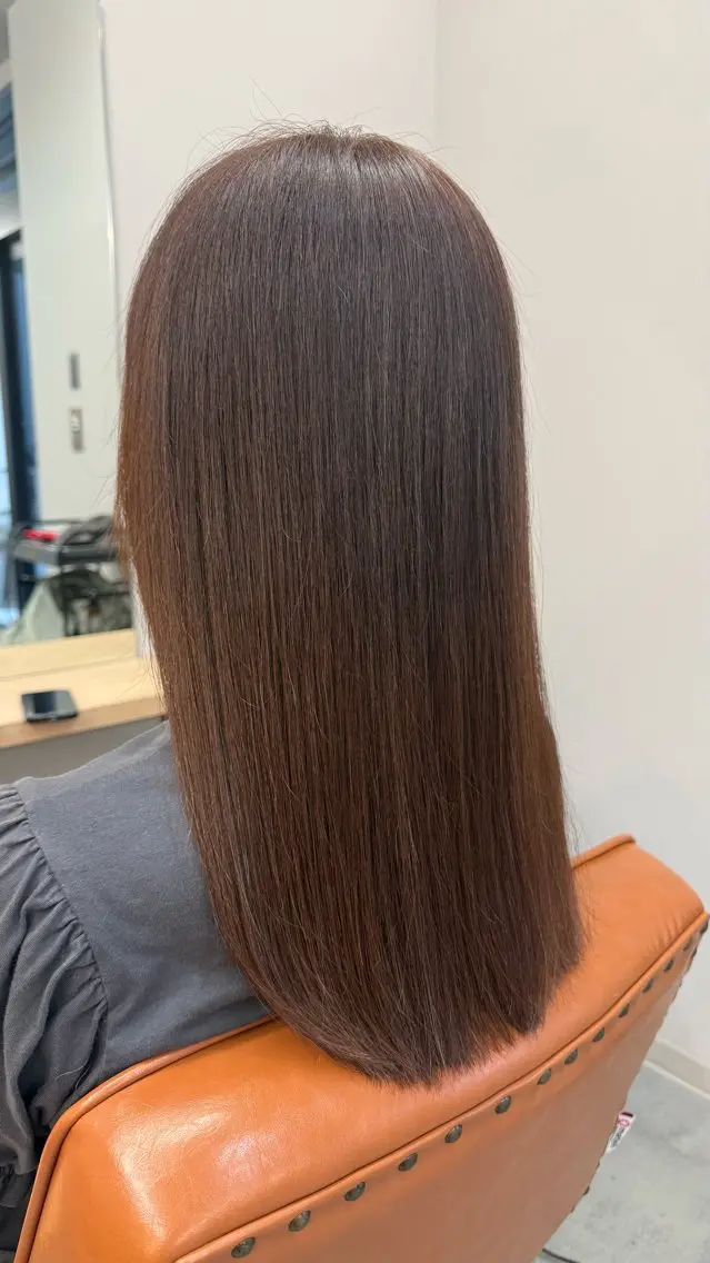 ロング カラー 奥尾 安奈のヘアスタイル