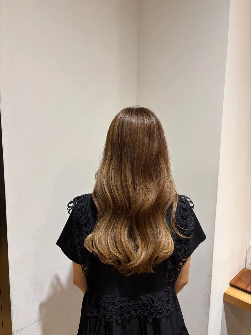 ロング ヘアカラー Mana 🫧のヘアスタイル