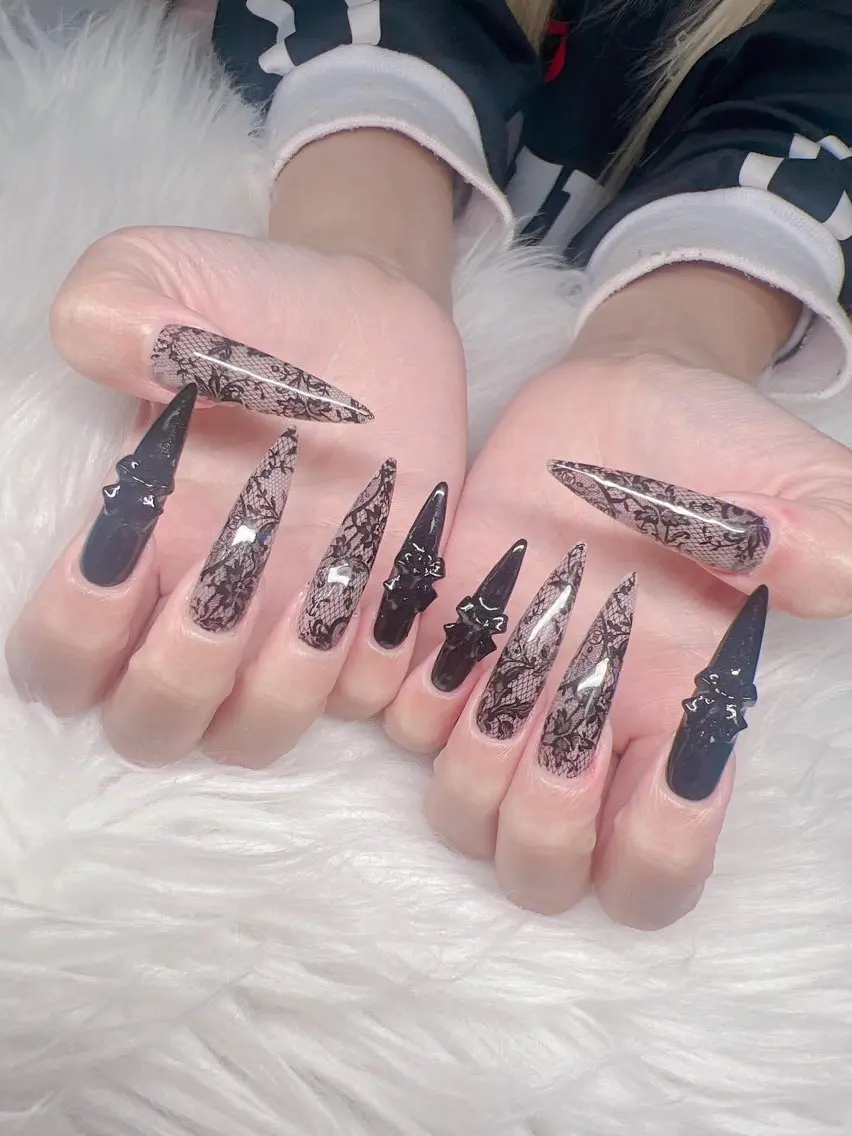 ネイル Lee Nailsのネイルデザイン