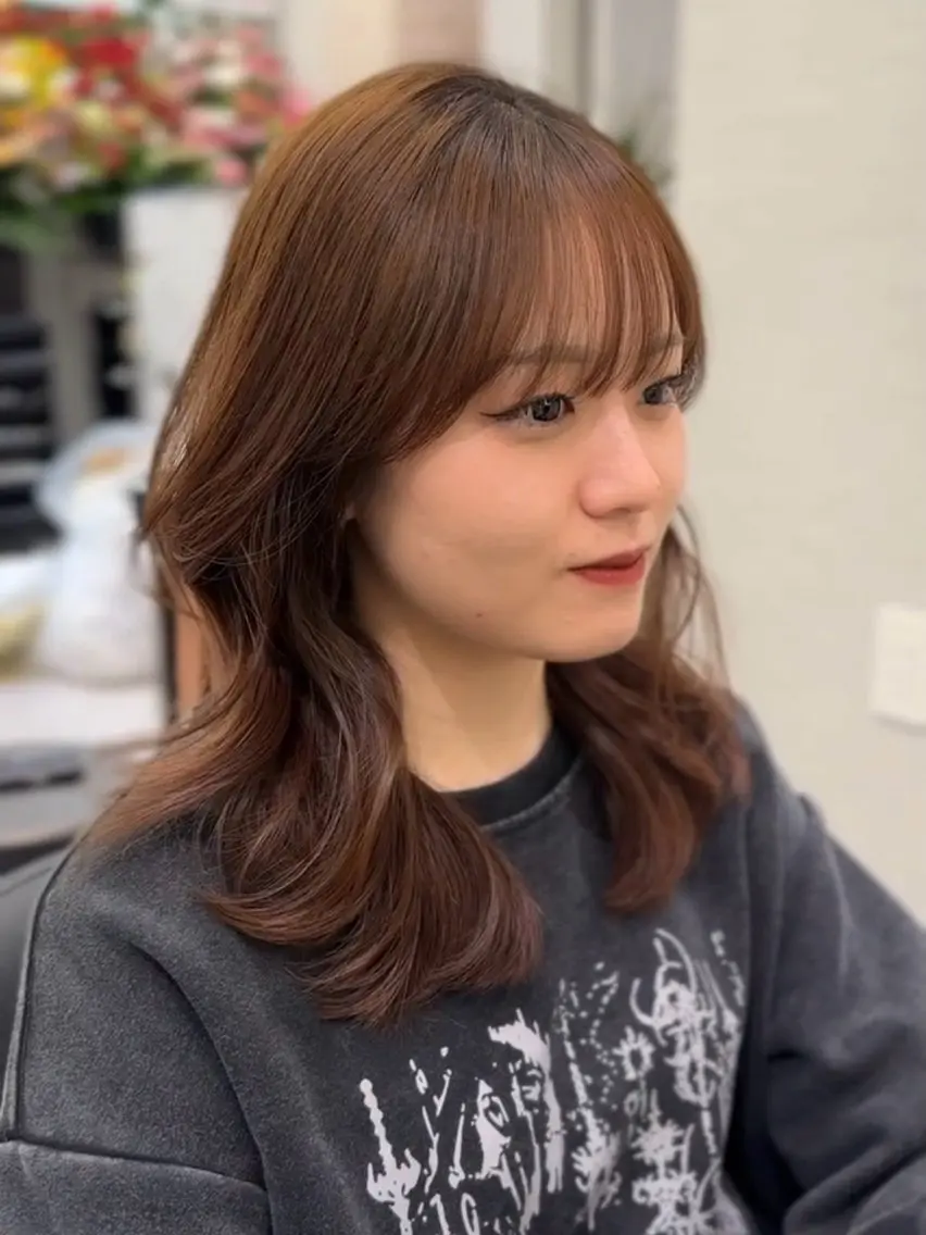 セミロング カラー 韓国風スタイル 北田陸斗のヘアスタイル