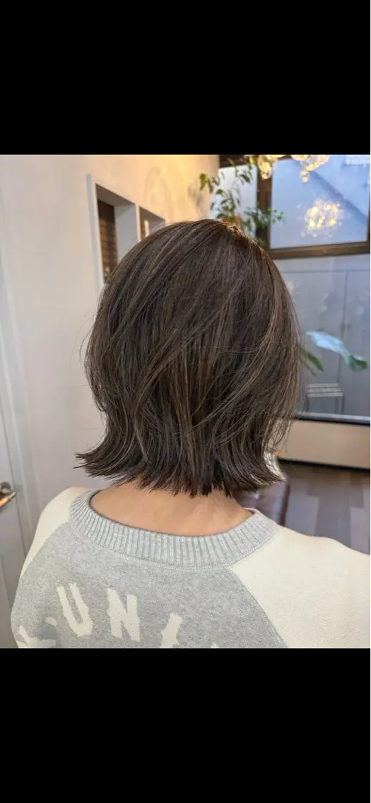 ショート 山西 真奈のヘアスタイル
