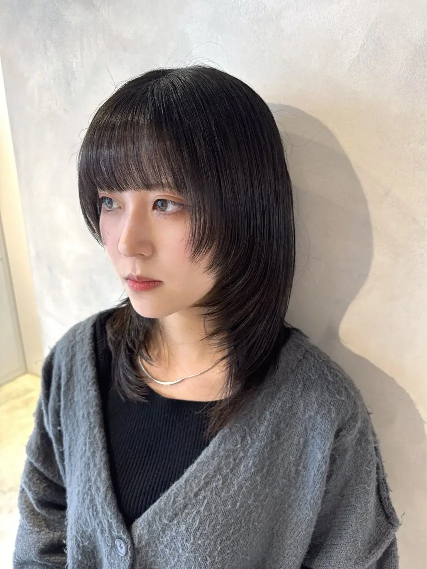 セミロング レイヤーカット 透明感カラー✨艶髪 制作🌱山根あゆみのヘアスタイル