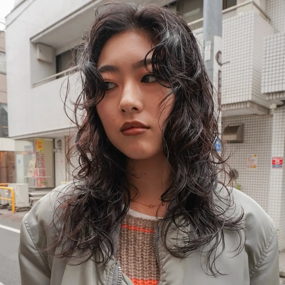 セミロング パーマ セミロングパーマ レイヤーカット カット パーマ トリートメント メンズヘア/パーマ/ SHOUTOのヘアスタイル