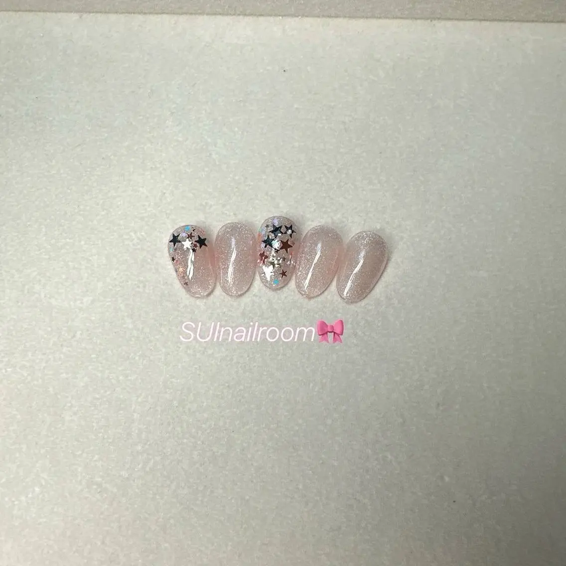ネイル ホログラムネイル マグネットネイル ピンク 自宅SUI Nail Roomのネイルデザイン