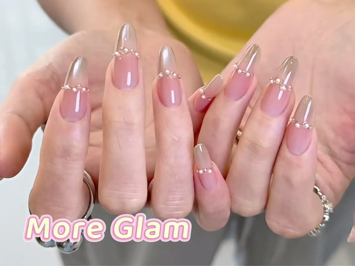 ロング more glam 原宿店のネイルデザイン