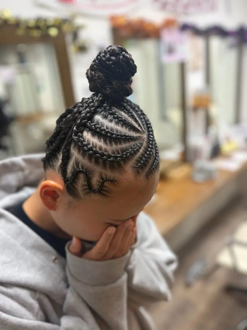 ヘアアレンジ ヘアセット 艶カラー🫧/シール エクステRYOKAのヘアスタイル