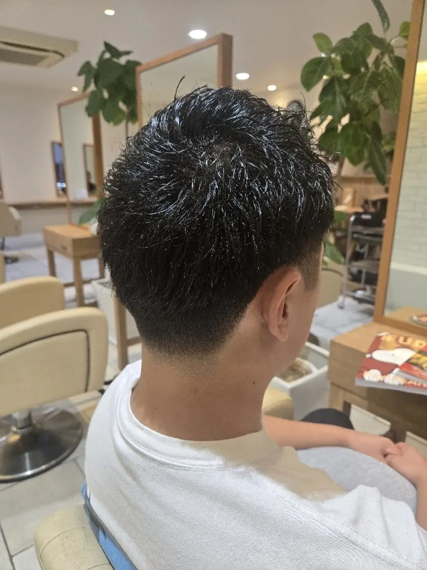 メンズ 刈り上げ preak TOMOのヘアスタイル