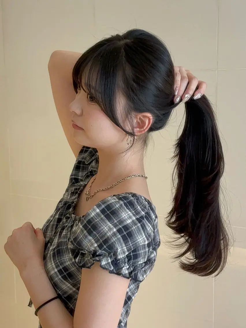 ロング 顔まわりレイヤー 顔周りカット レイヤーカット カット ヘアカラー トリートメント Ayano‪‪🎀似 合わせ×透明感🎀のヘアスタイル