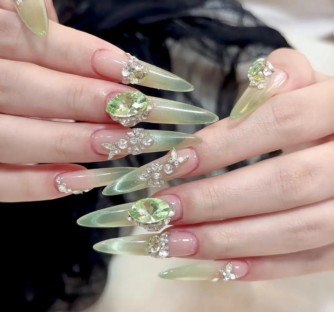 ネイル ハンドネイル Miya🎀 nailのネイルデザイン