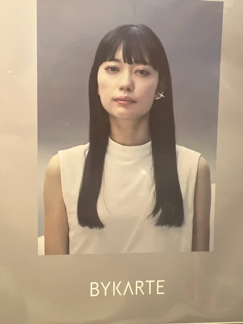 ロング sendai mayumiのヘアスタイル