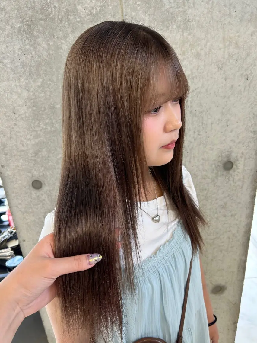 ロング トリートメント ヘアカラー ️💜akari💜 ハイトーン/レイヤーのヘアスタイル
