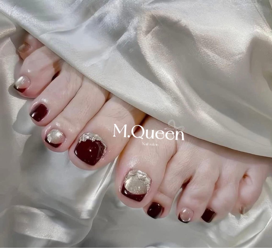 ネイル M.Queenネイル サロン天神今泉店のネイルデザイン