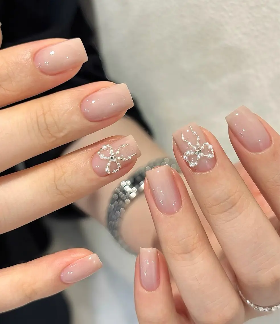 ネイル オーロラネイル べっ甲ネイル チークネイル 成人式 長さ出し For you. Nail Salonのネイルデザイン