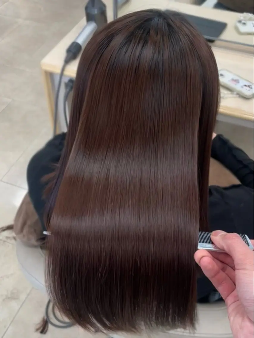 ロング シャドウパーマ／骨格 矯正カット　トモキのヘアスタイル