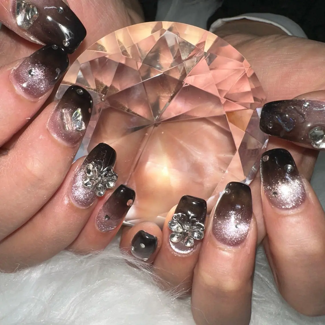 ネイル ハンドネイル フットネイル 🤎CHARME NAIL🤎のネイルデザイン