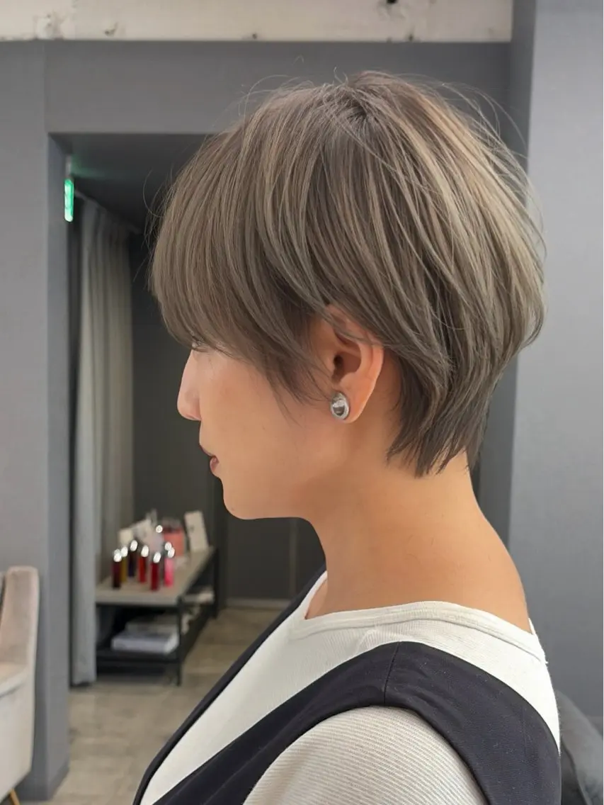 ショート 久保 佳乃のヘアスタイル