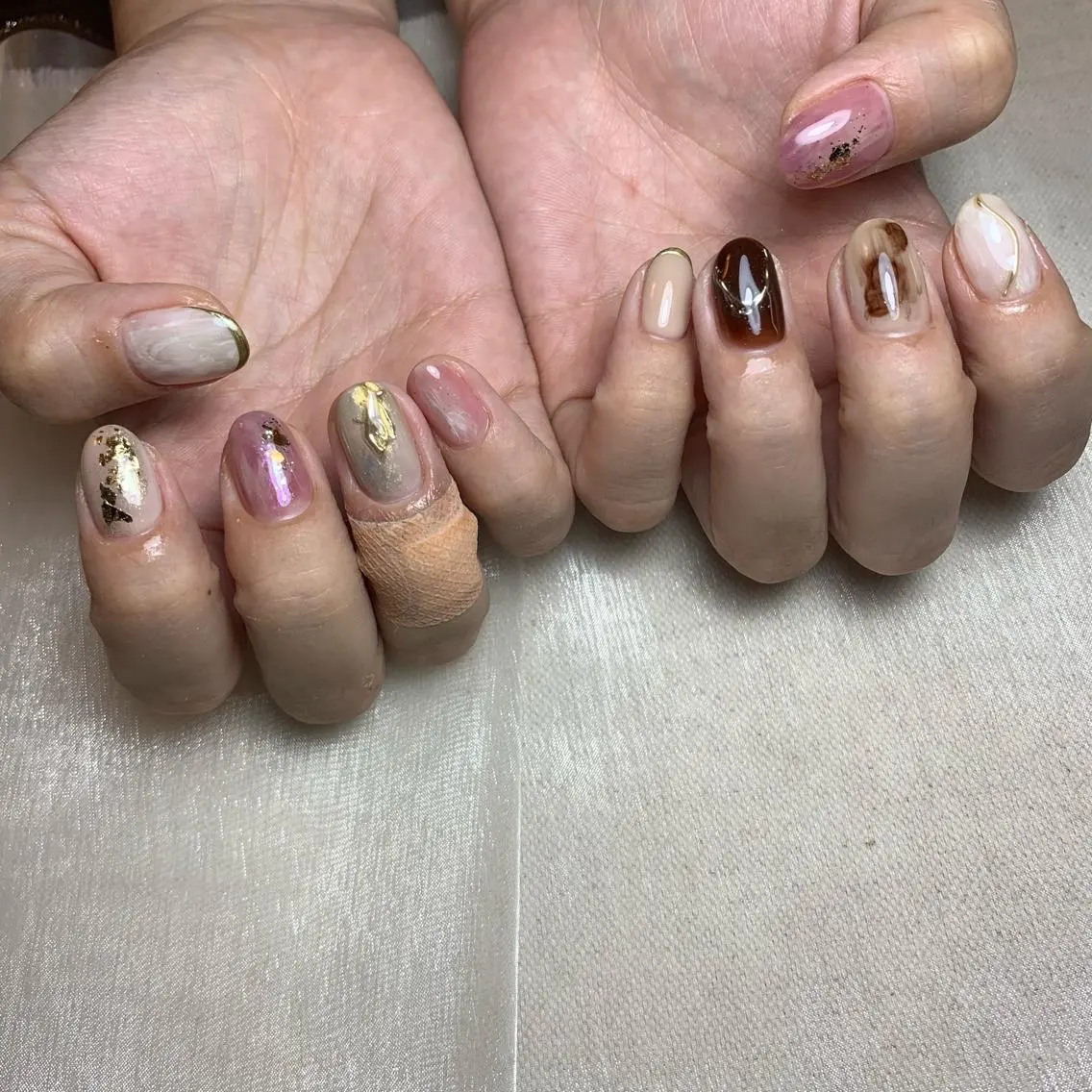ネイル ハンドネイル 里見 麗のネイルデザイン