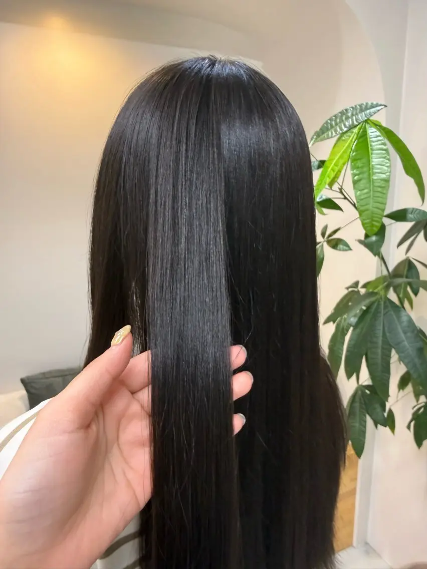 縮毛矯正 三好 万葉のヘアスタイル