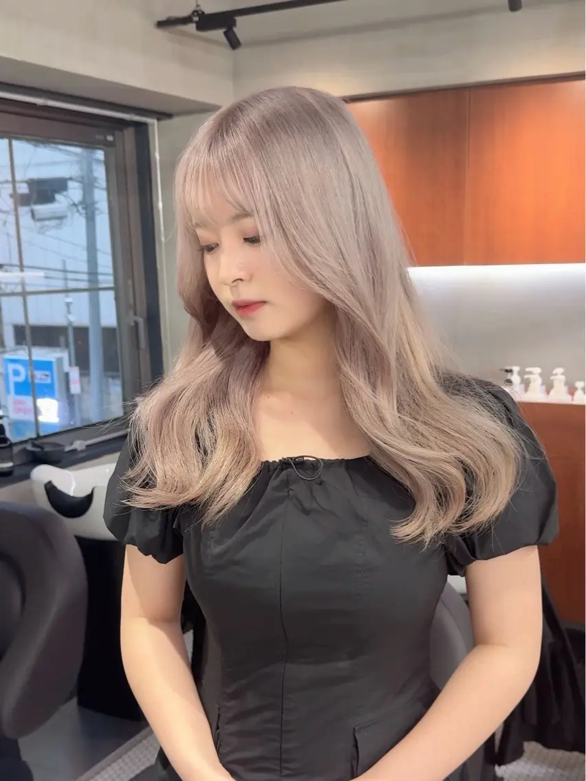 ロング カラー アッシュ ベージュカラー ブリーチ ブロンド ブラウンカラー カット ヘアカラー トリートメント ブリーチ ハイトーン 特化🌈フジタハルキのヘアスタイル