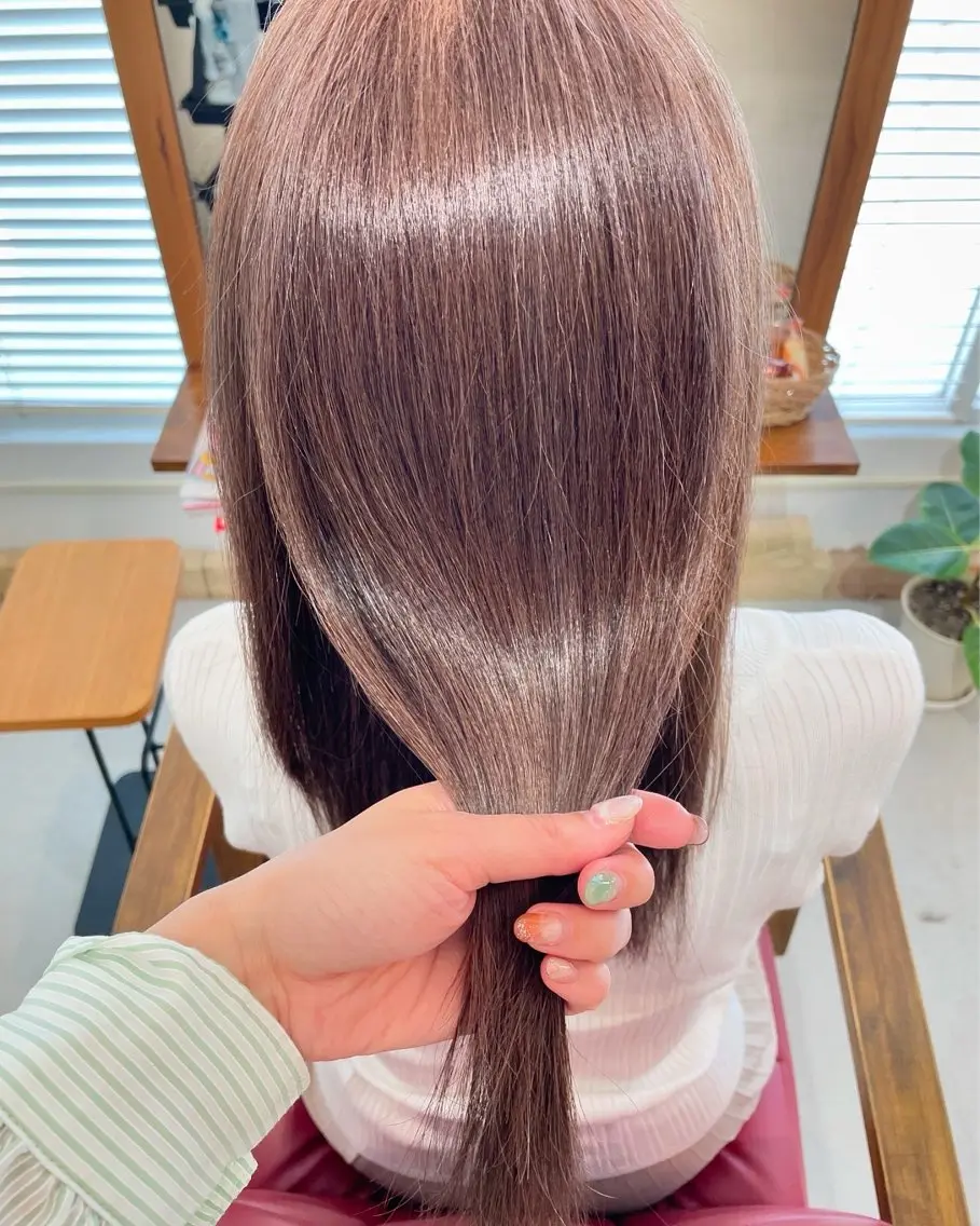 ミディアム カラー 今雪 聡美のヘアスタイル