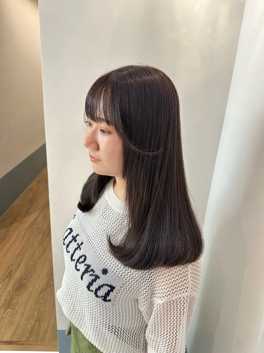 ロング カラー カット ヘアカラー 安丸 結夏のヘアスタイル