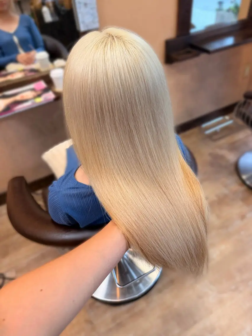 セミロング ヘアカラー トリートメント Moremuu/ MAIKA🎀のヘアスタイル