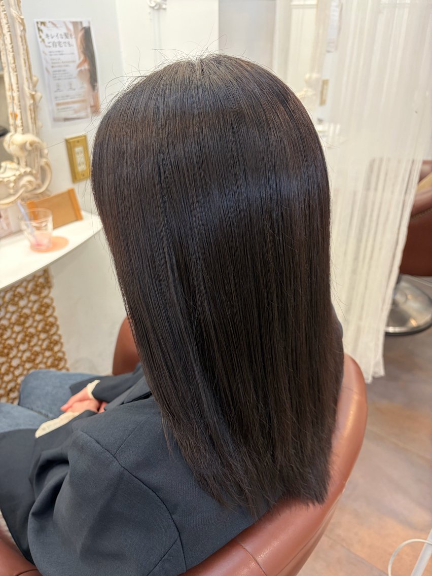 セミロング トリートメント 志村 梨帆のヘアスタイル
