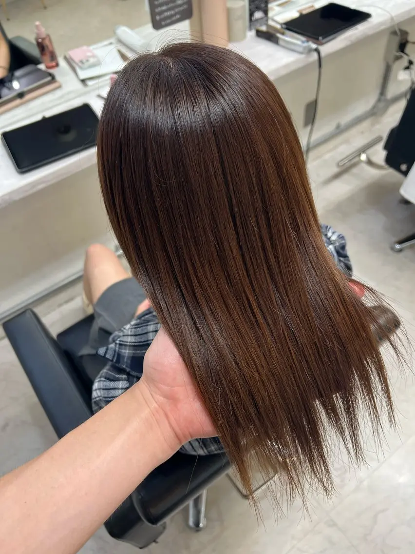 ミディアム カラー ブラウンカラー ナチュラルブラウン カット ヘアカラー トリートメント ✨レイヤー/髪質改善 /エクステ✨ナカムラのヘアスタイル