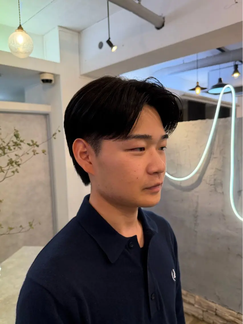メンズ センターパート マッシュ 刈り上げ カット ヘッドスパ いぐちしょうた🫧 VISAGEbaskのヘアスタイル