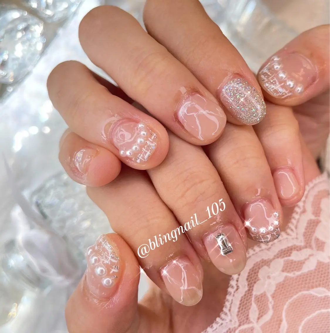 ネイル 24時まで❤︎韓国、 ワンホンネイルのネイルデザイン