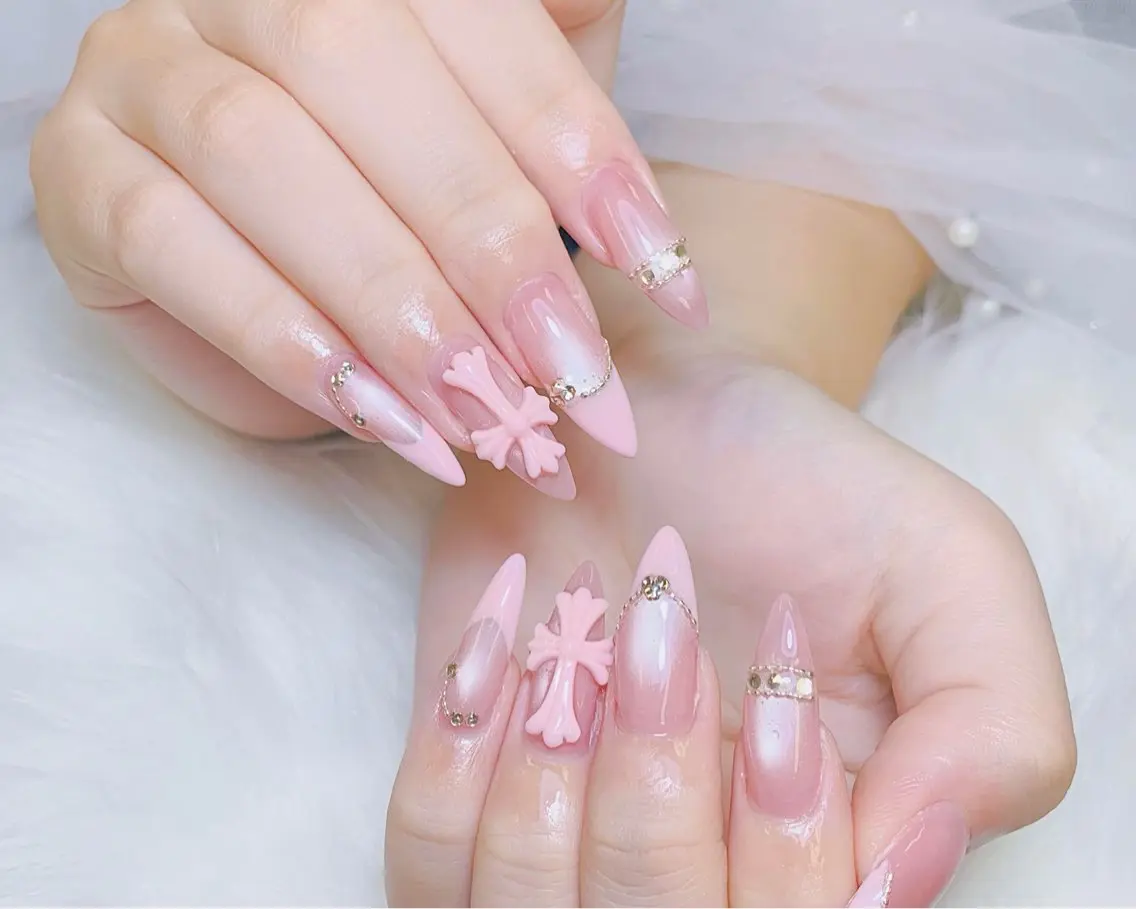 ネイル チークネイル 長さ出し フットネイル 韓国ネイル マグネットネイル ハンドネイル ハンドケア AN NAIL _HOAのネイルデザイン