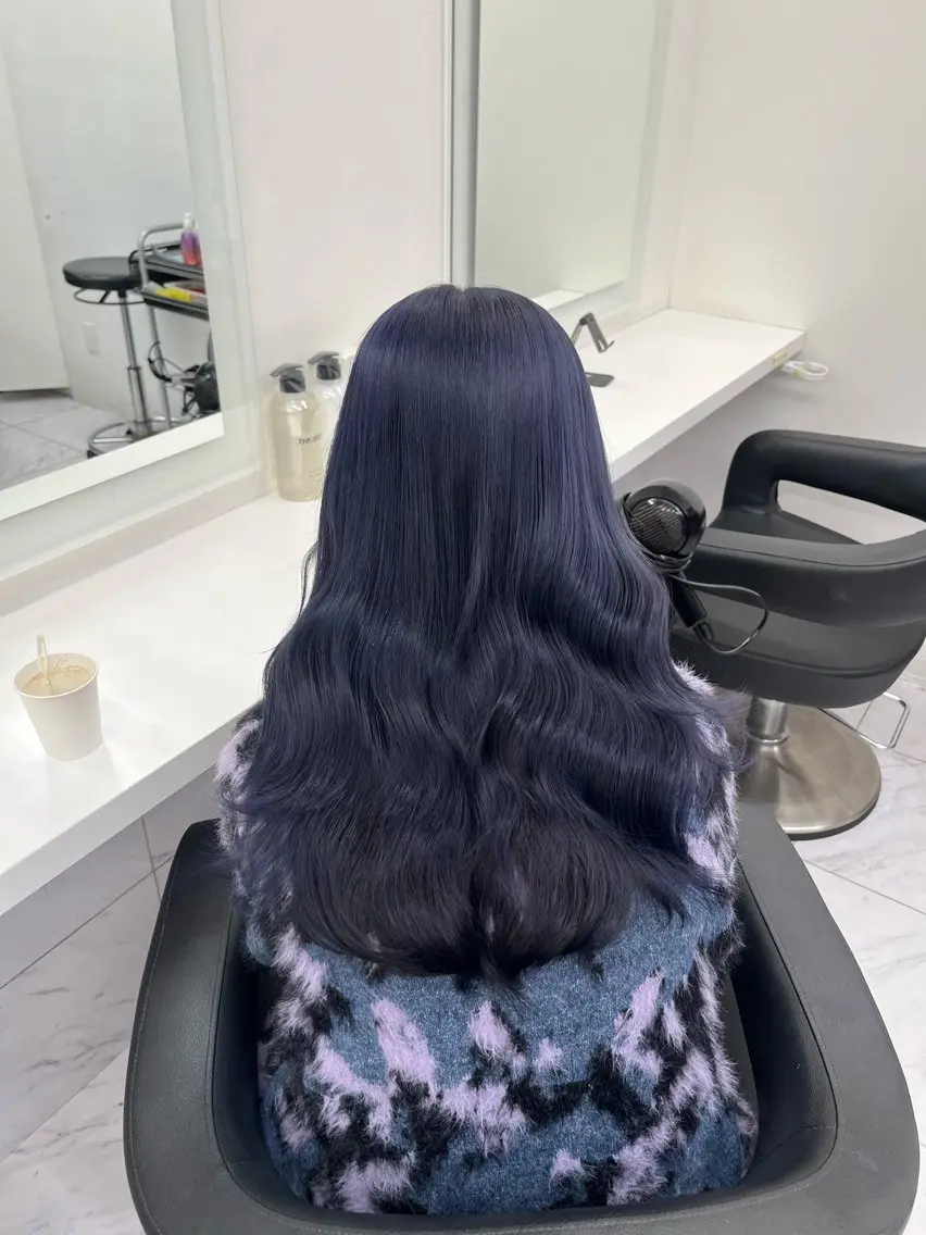 セミロング ヘアカラー トリートメント ヘッドスパ ヘアセット 寒色/ベージュヘア ブリーチありMiOのヘアスタイル