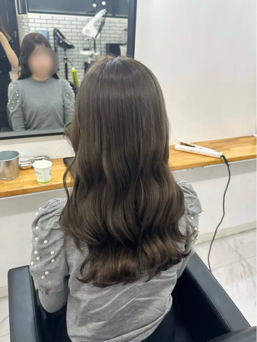 ロング カラー 🎀透明感 カラーHiROEのヘアスタイル