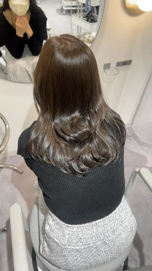 セミロング カラー ヘアカラー 近藤 若菜のヘアスタイル