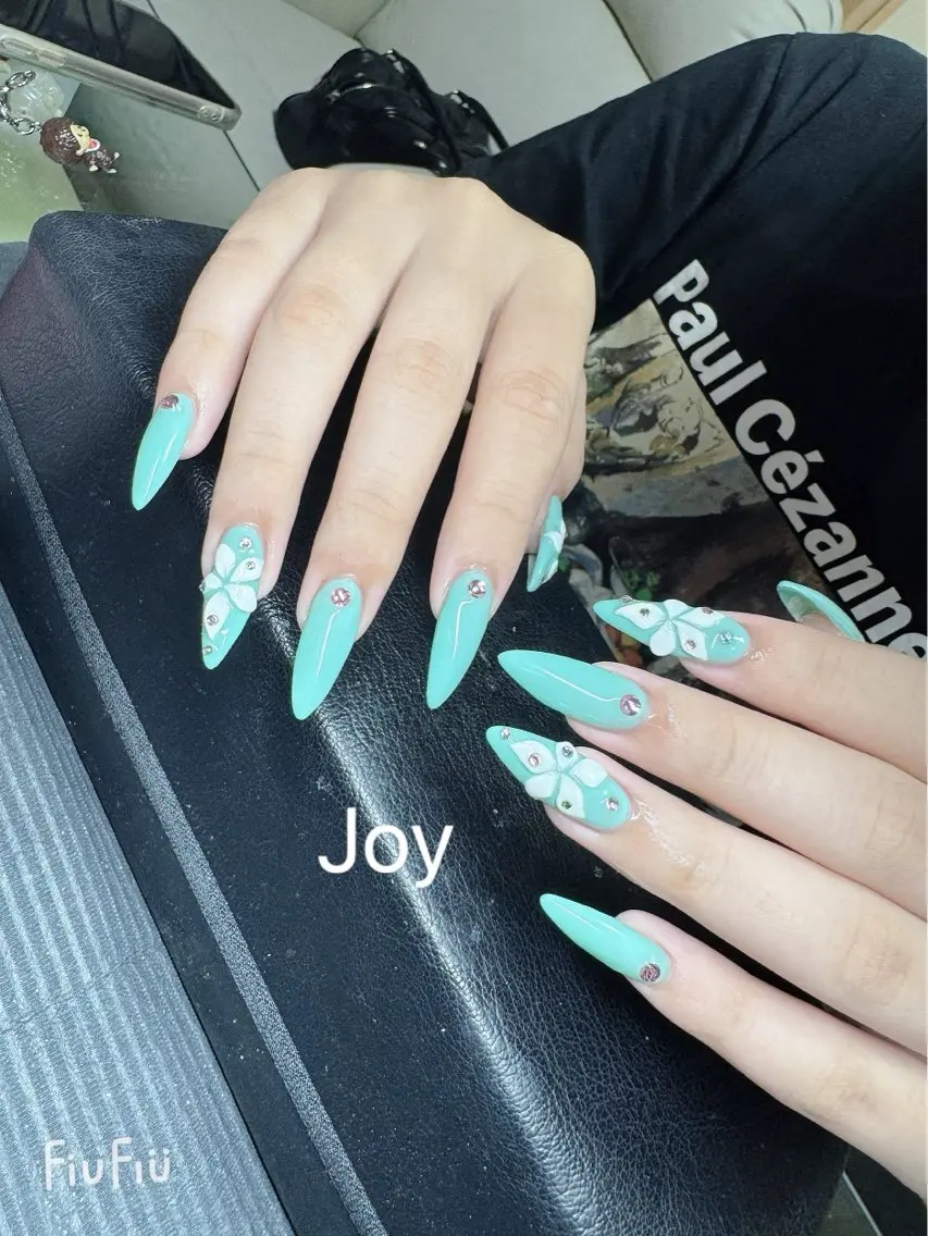 ネイル 持ち込み Nail Salon JOYのネイルデザイン