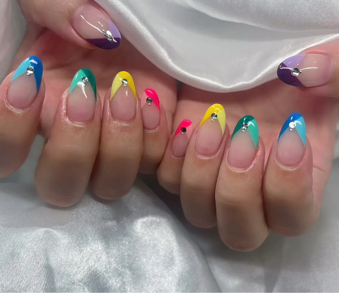 ネイル リュドール春日井 Momokoのネイルデザイン