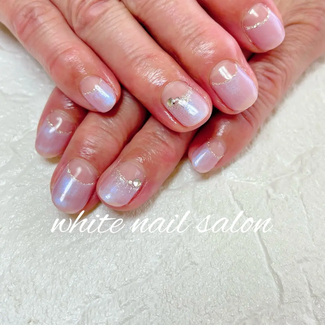 ネイル ホワイト ハンドネイル white nail salonのネイルデザイン