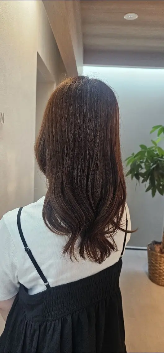 ロング ひなた _ラミンアカデミーのヘアスタイル