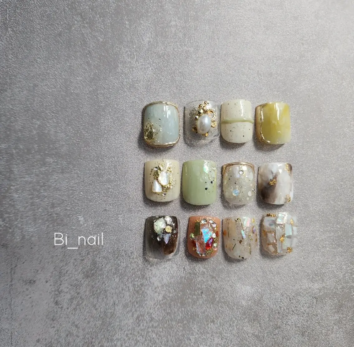 ネイル フットネイル Bi_nail. yuuのネイルデザイン