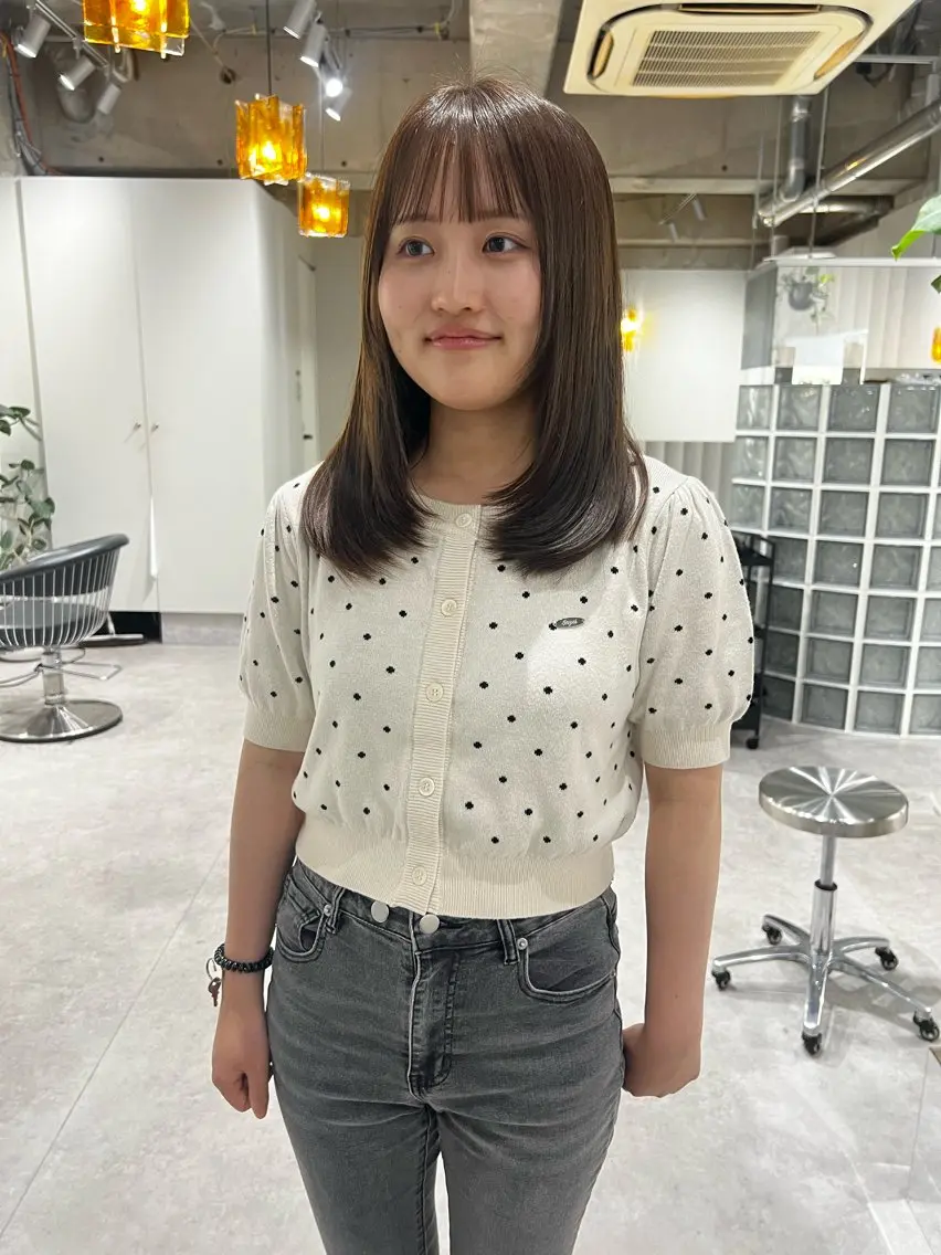 ロング 顔周りカット 小顔カット カット ヘアカラー 山本 麗のヘアスタイル