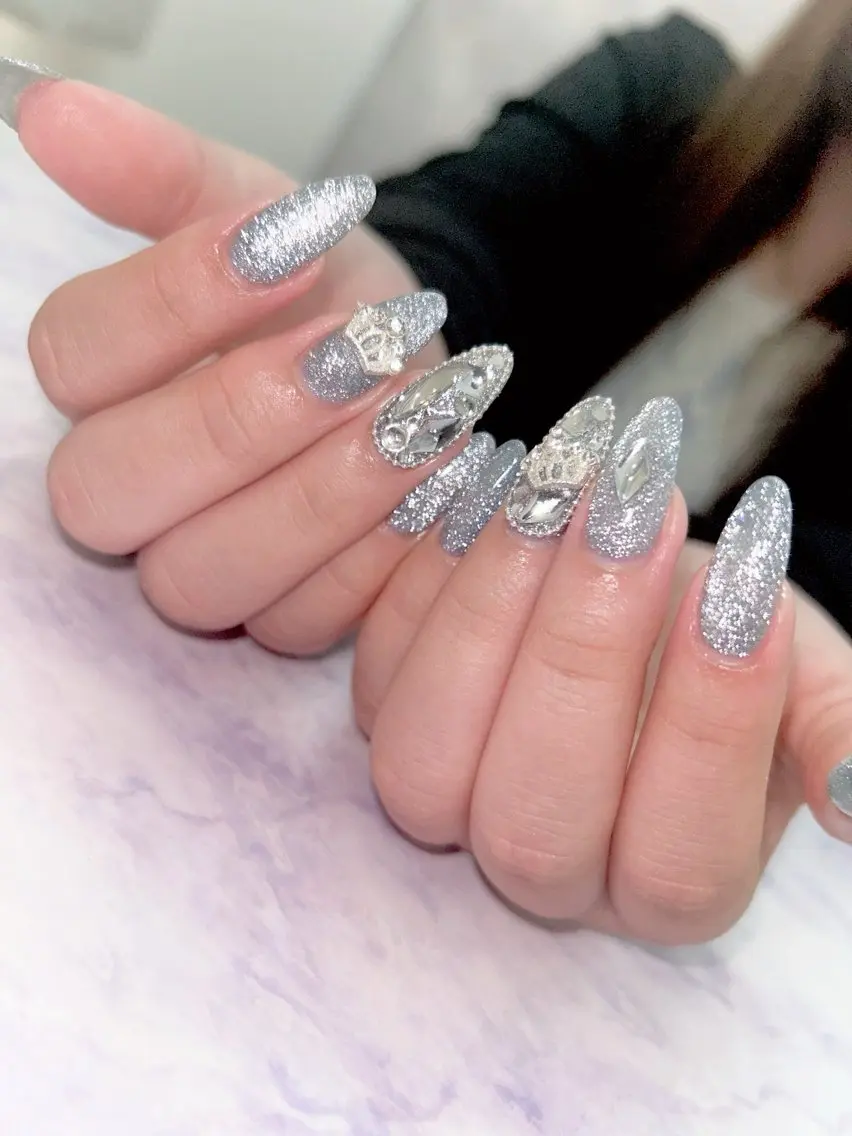 ネイル アートネイル マグネットネイル MYu Beauty Salon YURIのネイルデザイン